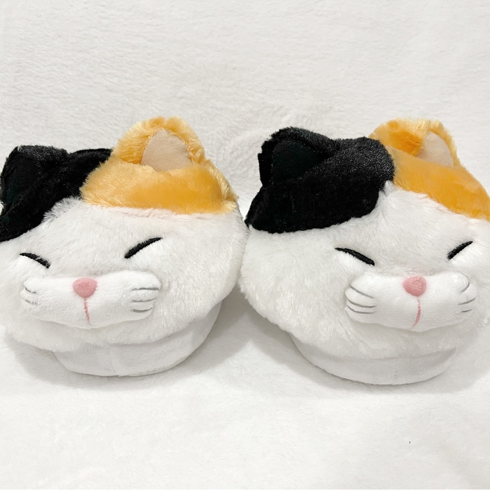 Higemanju - Misaama - Furry Cat Slippers